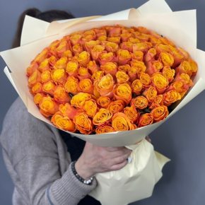 Букет из 101 огненной розы (40 см) в Апрелевке