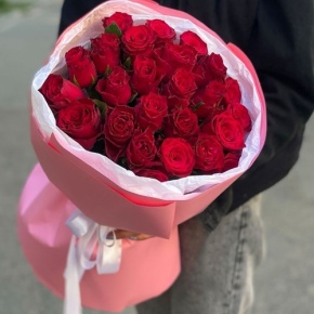 Букет "Эсса" 25 красных роз Кения (60 см) в Апрелевке
