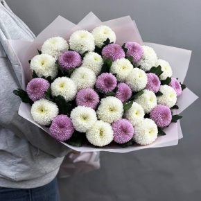 Букет из 31 хризантемы Момоко микс в Апрелевке