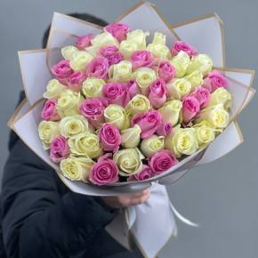 Букет из 51 розы микс  (40 см) в Апрелевке