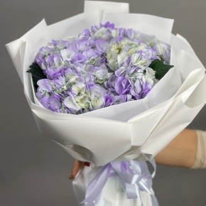 Букет из 5 фиолетовых гортензий в Апрелевке