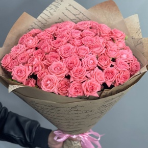 Букет из 15 кустовых коралловых роз (60 см) в Апрелевке