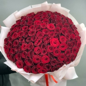 Букет "Париж" из 101 красной розы (60 см) в Апрелевке