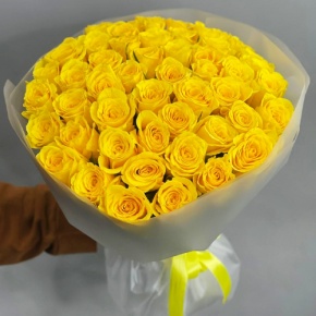 Букет "Золотце" из 51 лимонной розы (40 см) в Апрелевке