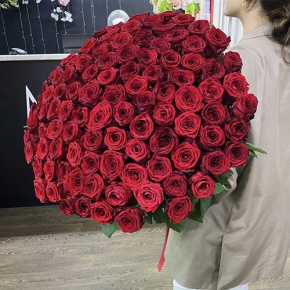 Букет 101 красная роза (70 см) в Апрелевке