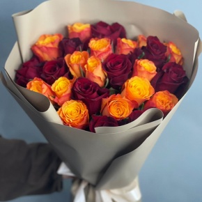 Букет из 25 Кенийских роз микс (40 см) в Апрелевке