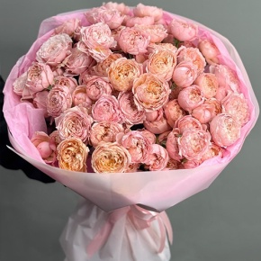 Букет из 35 кустовых пионовидных роз Джульетта (60 см) в Апрелевке