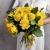 Букет из 25 лимонных роз с рускусом (40 см) в Апрелевке