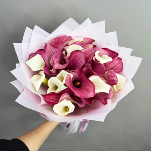 Букет из 25 нежных калл в Апрелевке